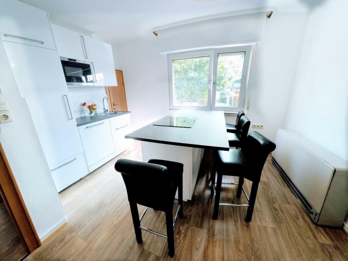 Großzügiges Apartment nahe Frankfurt Rote Warte Exterior foto